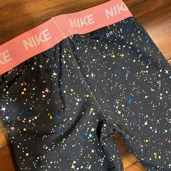 Nike Shirt & Leggings Size XS - Picture 5 of 5